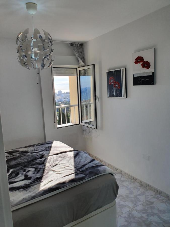 Iris Del Mar Apartment Benalmadena Bagian luar foto