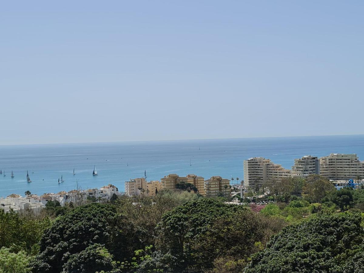 Iris Del Mar Apartment Benalmadena Bagian luar foto